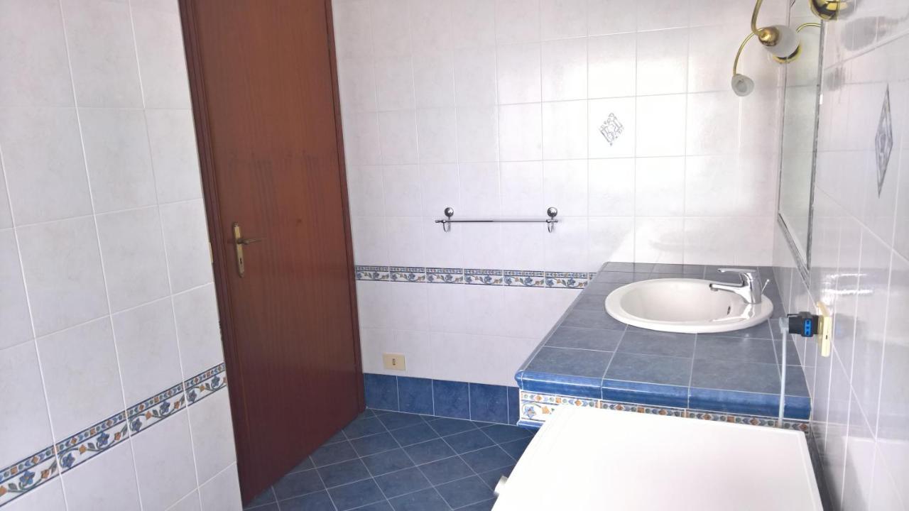Suite Fronte Spiaggia - 50M Dalla Spiaggia 特拉帕尼 外观 照片