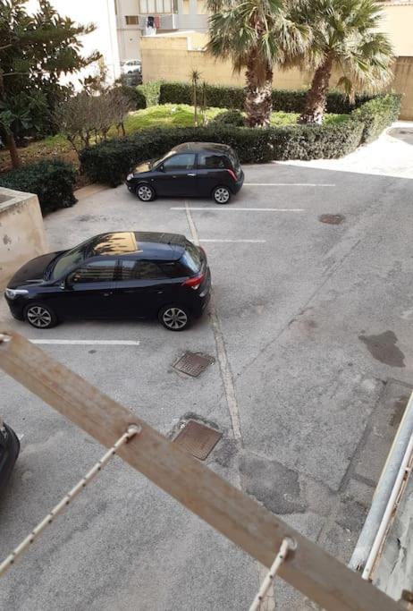 Suite Fronte Spiaggia - 50M Dalla Spiaggia 特拉帕尼 外观 照片